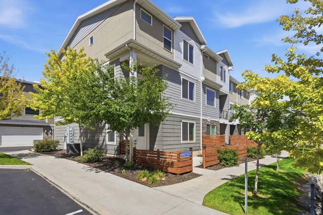 11017 S Harvest Pointe Dr
                     MLS #2183081