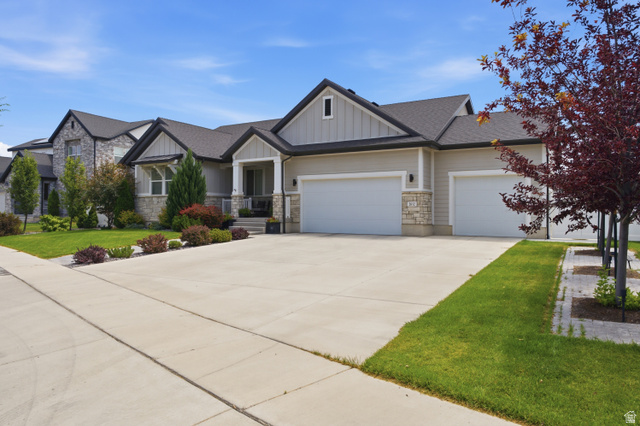 2612 N Holbrook Way
                     MLS #2183141