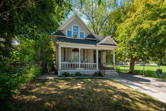 464 E 600 S
                     MLS #2183296