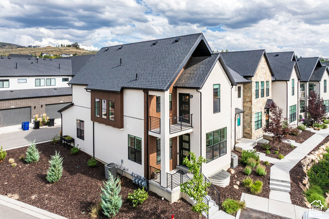 1819 N 180 E
                     MLS #2183525