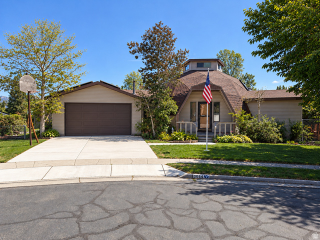 3061 W Mandy Cir
                     MLS #2183558