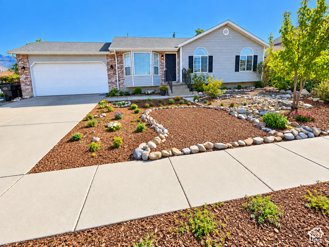 306 E 670 N
                     MLS #2183664
