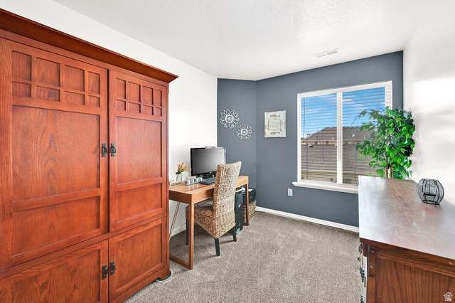 Property in South Weber - View 22