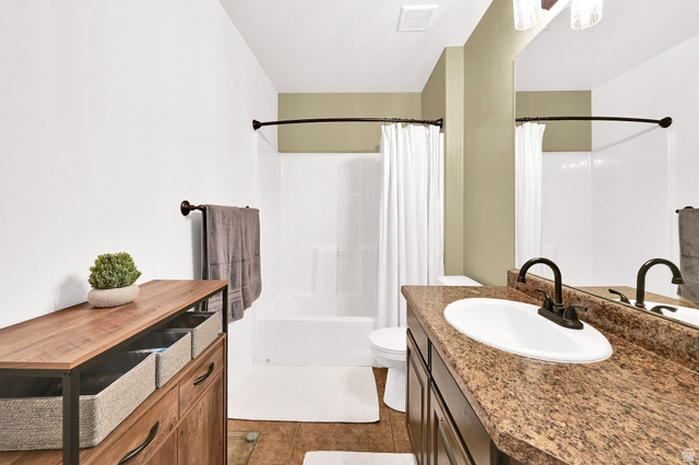 Property in South Weber - View 23