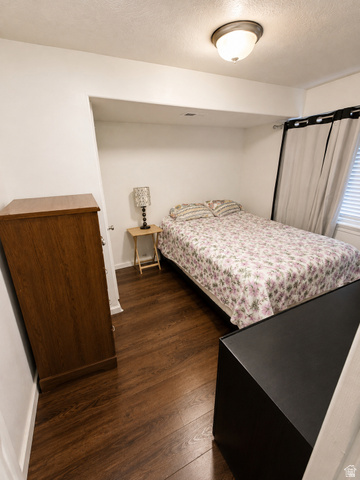Property in Pleasant Grove - View 12