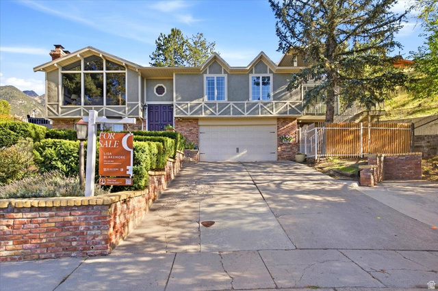 3418 E Antler Way
                     MLS #2183703