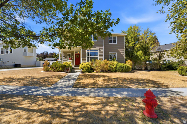 1565 N Candellaria Dr
                     MLS #2183869