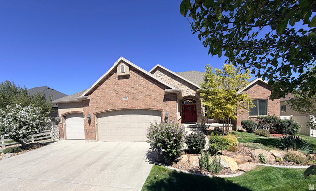 3302 N Alpine Vista Way
                     MLS #2183890