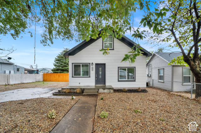 233 N 4th St
                     MLS #2183971