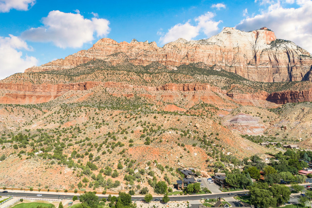 Zion Park Blvd, Springdale, UT 84767, photo 9