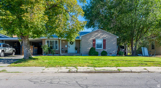 975 E 560 N
                     MLS #2183996
