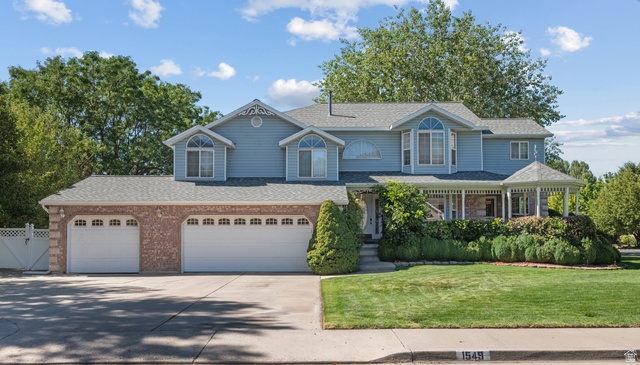 1549 E Pheasant Run Dr
                     MLS #2184003