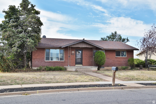 2381 W 5175 S
                     MLS #2184053