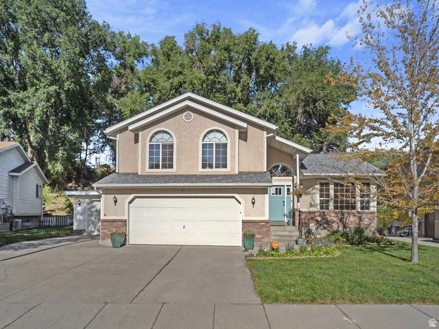 5554 S Edgeberry Dr
                     MLS #2184116