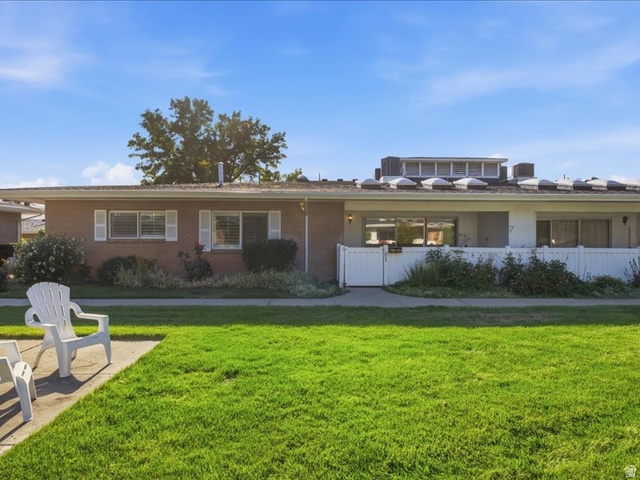 2270 E Carriage Ln #81
                     MLS #2184127