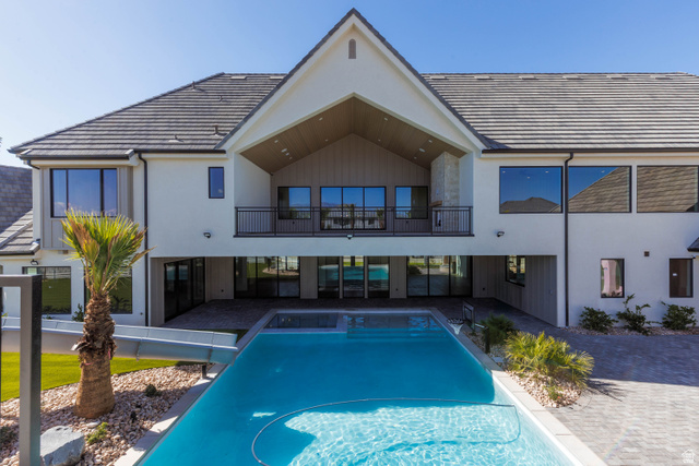 Listing image 119
