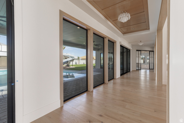 Listing image 140