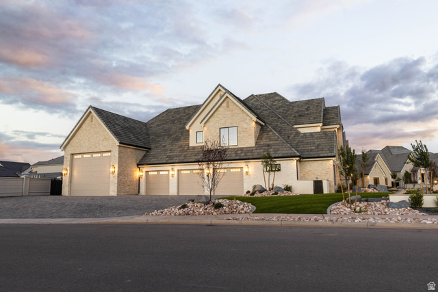 Listing image 156