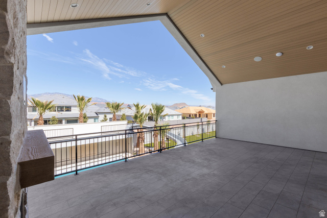 Listing image 143