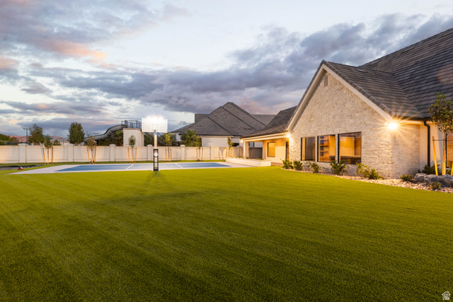 Listing image 164