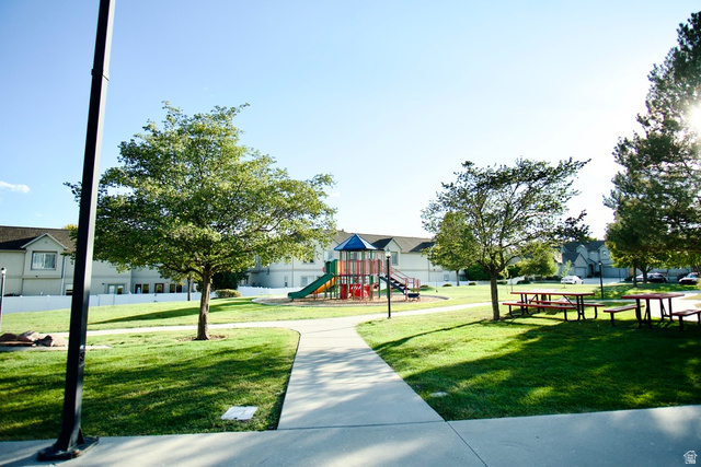 1577 W Wyngate Park Dr 35