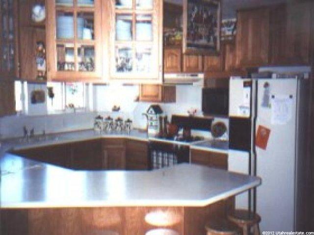 145 W 200 S, Hyrum, UT 84319 — photo 2