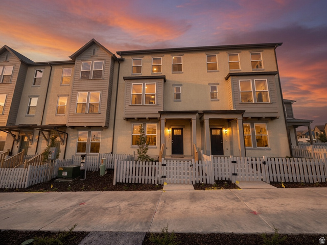 6697 W South Jordan Pkwy, South Jordan, UT 84009