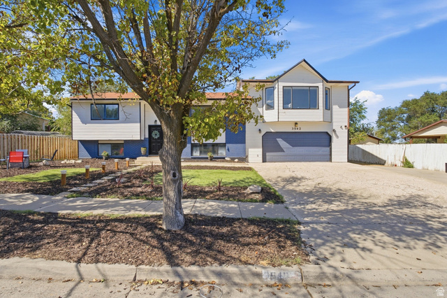 3542 S Toolson Dr
                     MLS #2184974