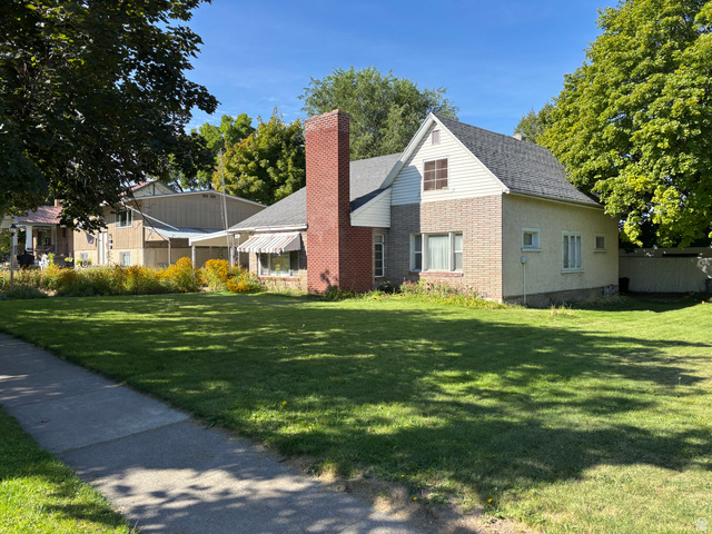 195 N 500 W
                     MLS #2185088
