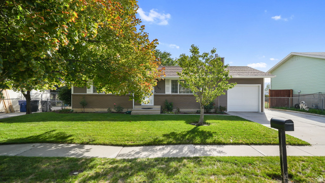 5541 S Westside Dr
                     MLS #2185094