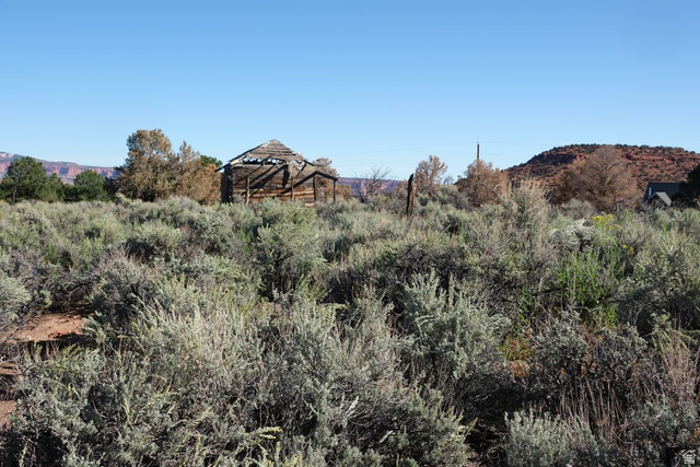 3600 S Teasdale Rd, Teasdale, UT 84773, photo 10