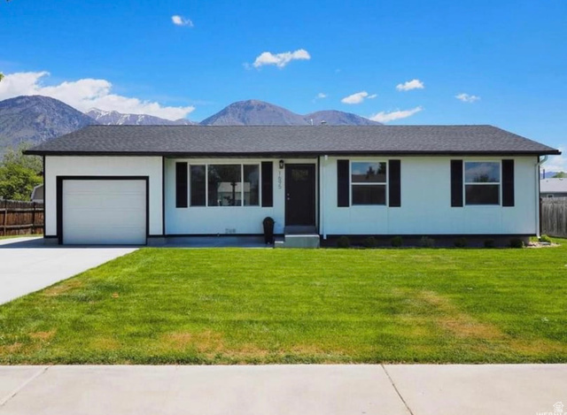 1695 S 450 D316, Provo UT 84601