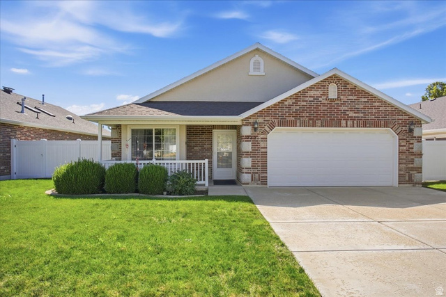 1025 W 2250 N
                     MLS #2185276