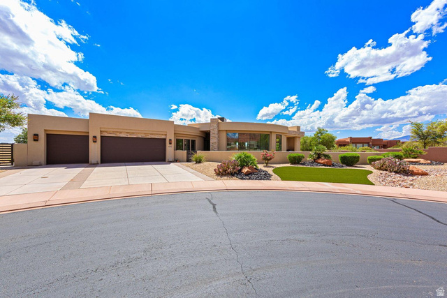616 E Flint Rock Cir
                     MLS #2185320