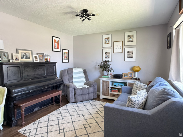 590 E 650 N, Richfield, UT 84701, photo 3