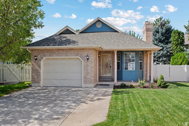 64 S 320 W
                     MLS #2185335