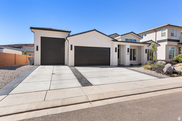 680  Goose Creek Dr
                     MLS #2185339