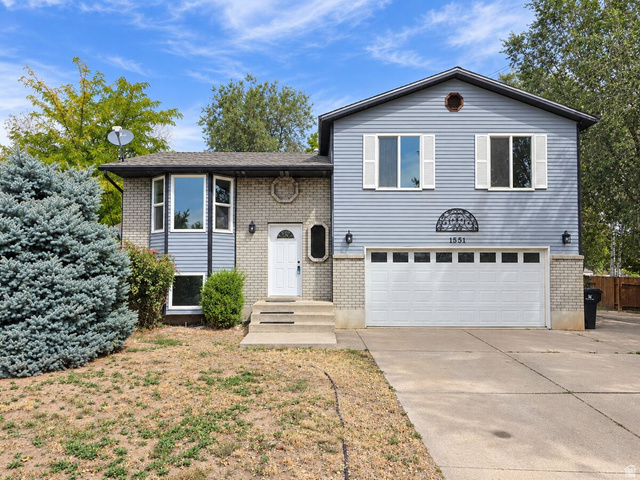 Main photo for 1551 W 265 N