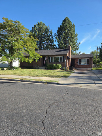 2265 W 5400 S
                     MLS #2185400