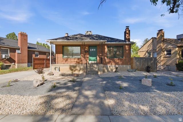 1418 S Utahna Dr, Salt Lake City, UT 84104, photo 2