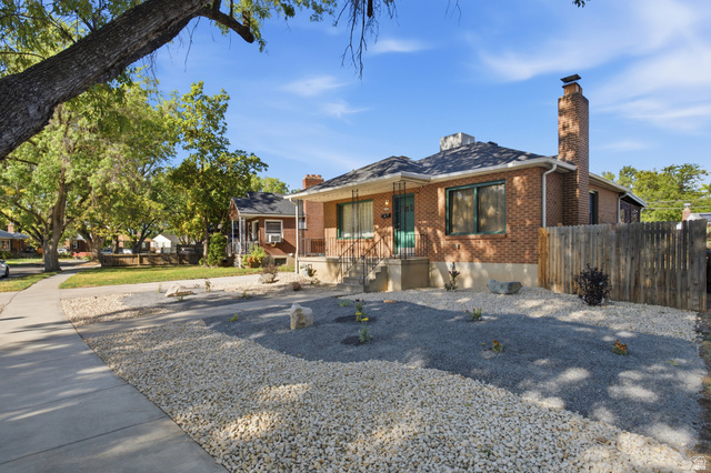 1418 S Utahna Dr, Salt Lake City, UT 84104, photo 4
