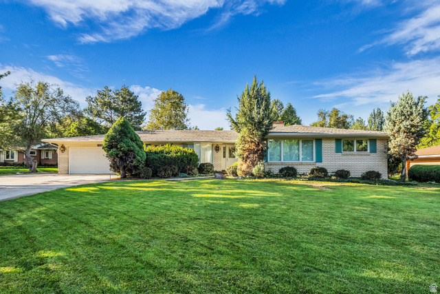 2132 E Applewood Ave #9
                     MLS #2185473
