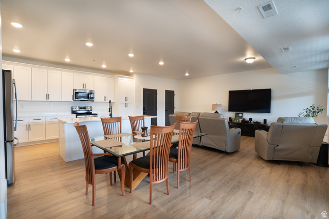 776 W BLUE MAGIC LN #304, Midvale UT 84047