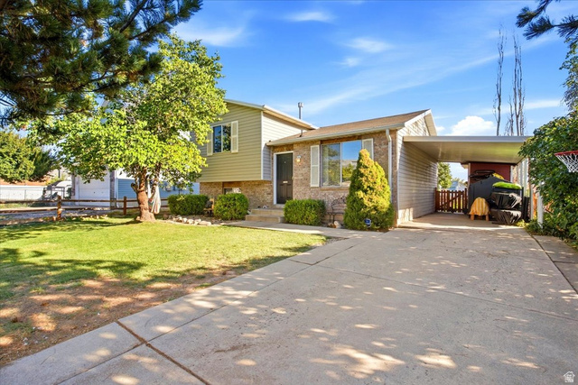 425 W 300 N, Clearfield UT 84015