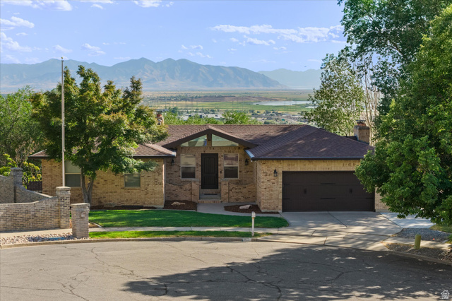 254 E 1825 N
                     MLS #2185516