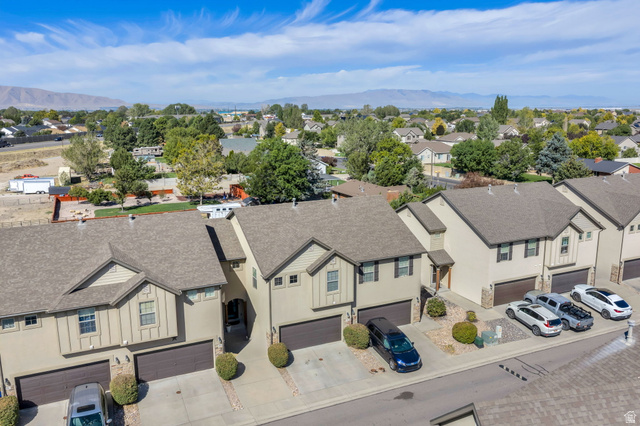 174 S 1800 E
                     MLS #2185594