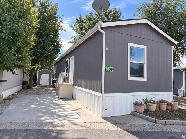 Main photo for 1609 W Redwood Pl #41