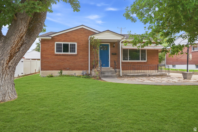 3127 S VIVIAN ST, Magna UT 84044