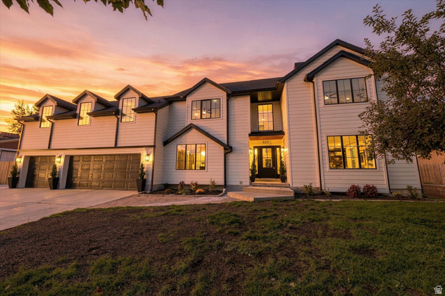 517 E Holstein Way
                     MLS #2185771