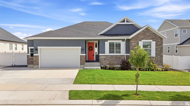 5420 N Cliffrose Dr
                     MLS #2185869